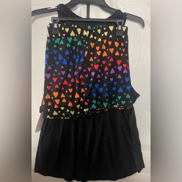 ‘Love Wins’ colorful hearts themed PJ set! NWT! Size M! - Picture 5 of 6